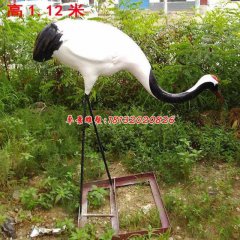 仿真動(dòng)物雕塑，玻璃鋼丹頂鶴雕塑