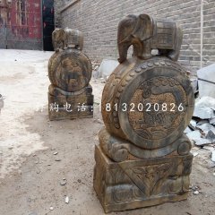 小象石門墩，門枕石