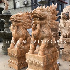 晚霞紅門口麒麟，古代神獸石雕