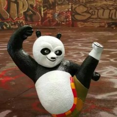 玻璃鋼功夫熊貓雕塑，玻璃鋼卡通雕塑