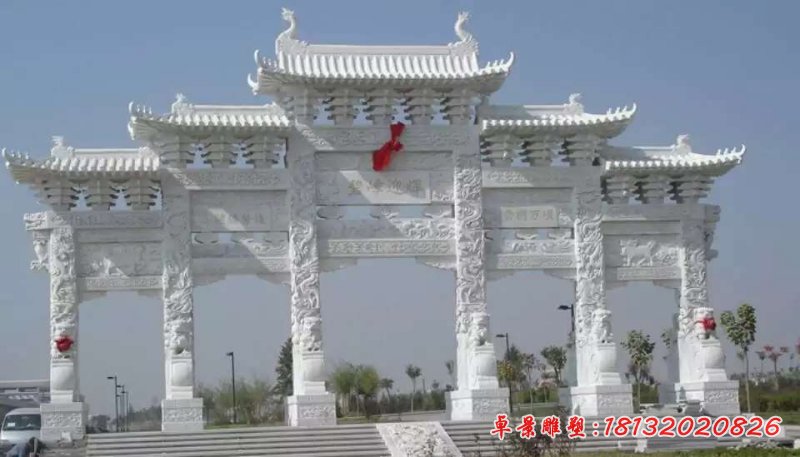 漢白玉五門(mén)石牌坊雕塑
